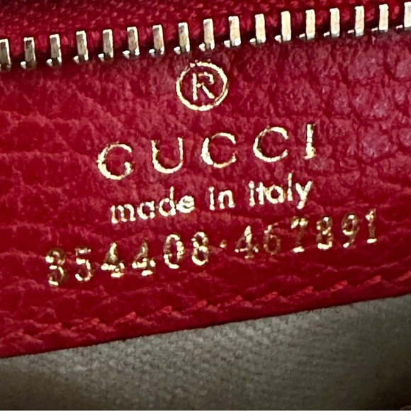 Gucci
Gucci Medium Calfskin Swing Tote - Picture 10 of 13